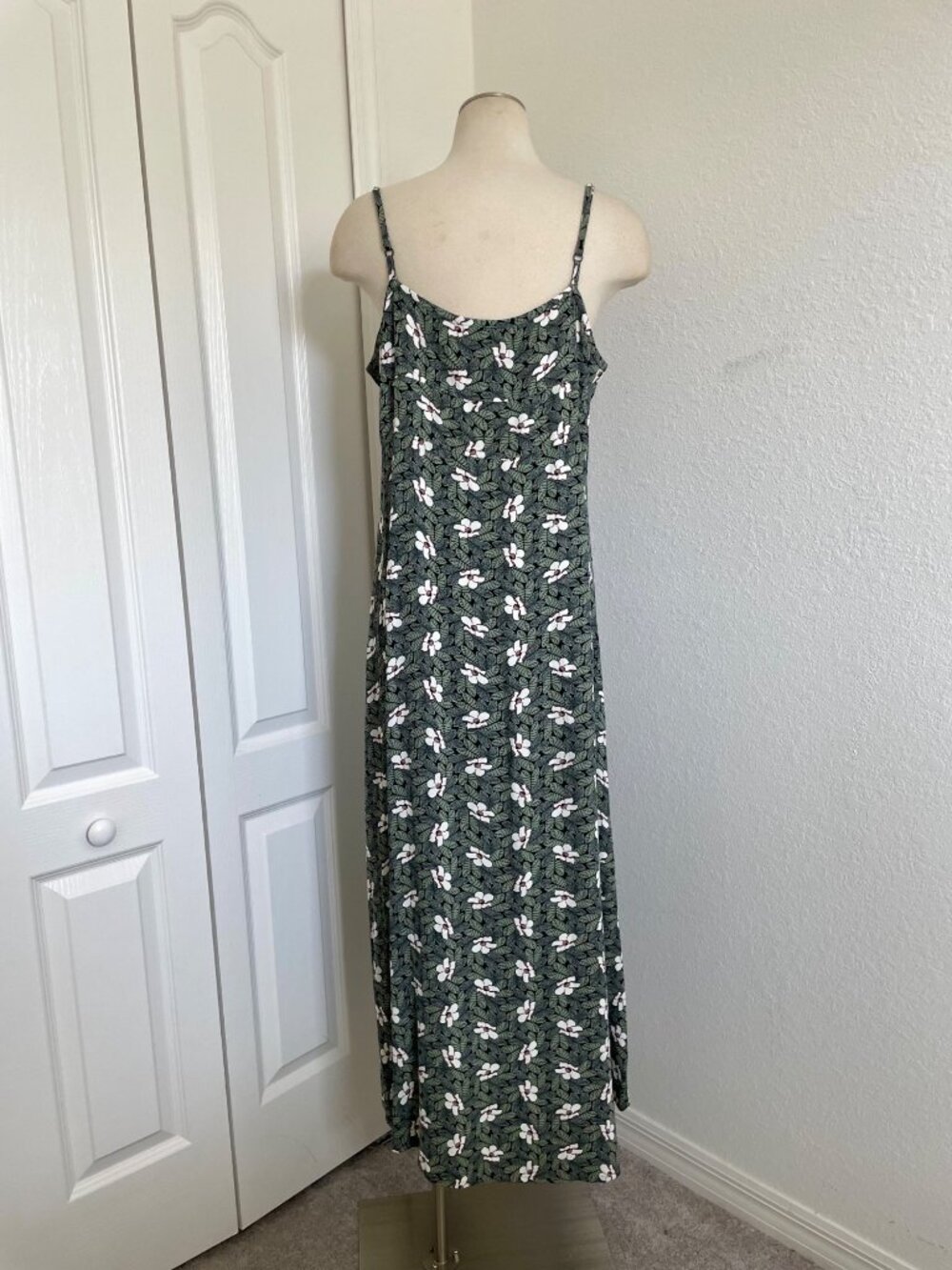 Flax Adjustable Spaghetti Strap Floral Tropical Print Maxi Summer Dress Medium - Picture 6 of 12